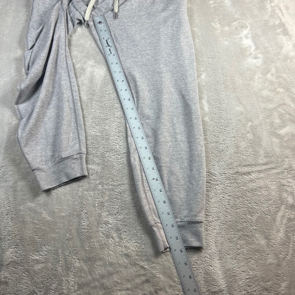Vuori Womens XS/S* The Rise The Shine Heather Grey Tapered Sweatpants Activewear - Picture 3 of 10